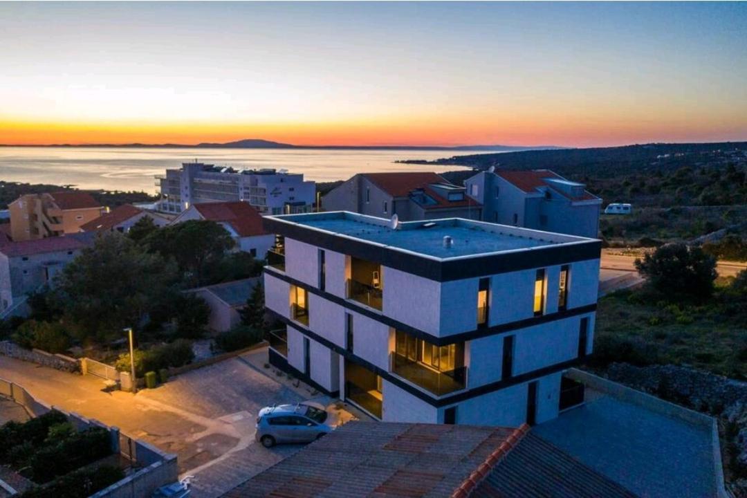Apartments House Novel Novalja Exteriér fotografie